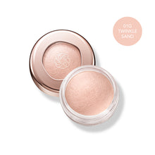 Load image into Gallery viewer, DECORTÉ Eye Glow Gem Skin Shadow 6g
