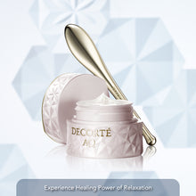 Load image into Gallery viewer, AQ Concentrate Neck Cream 98g
