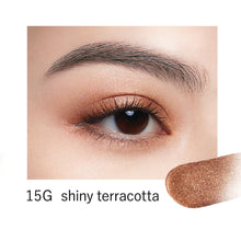 Load image into Gallery viewer, DECORTÉ Eye Glow Gem Skin Shadow 6g
